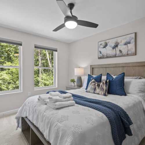 Bedroom 2: queen bed, main floor