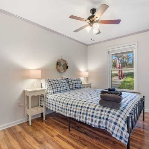 Bedroom #2: main floor, queen bed