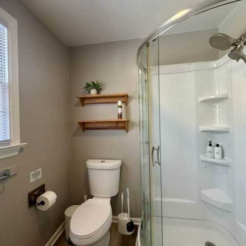 Bathroom: full bathroom with shower