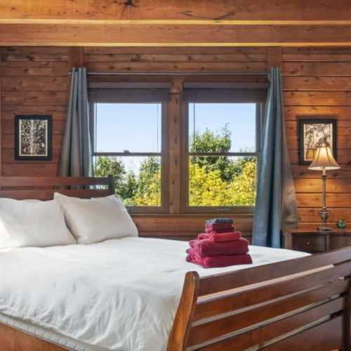 Bedroom 3:  queen bed, main floor