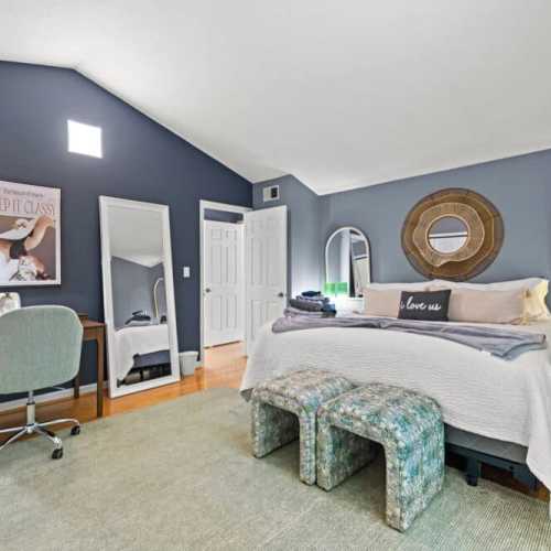 Bedroom #2: king bed on the 2nd floor