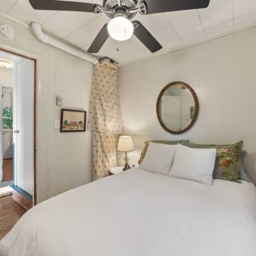 Bedroom #3: double bed on main floor