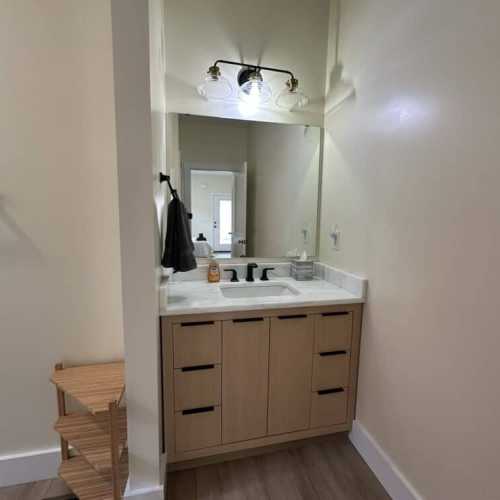 Bathrom #1: full bathroom with shower/bathtub combo in the master bedroom