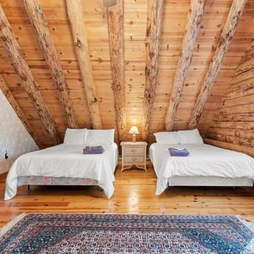 Bedroom 3: two full beds on the 2nd floor