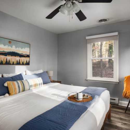 Comfortable king bed
