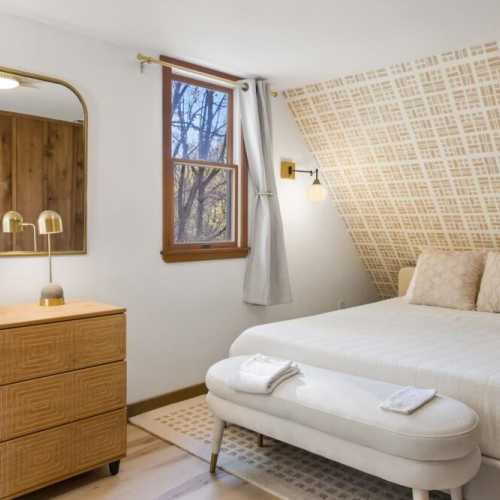 Bedroom 3: Queen bed, 2nd floor.