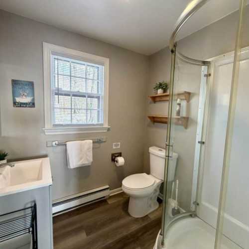 Bathroom: full bathroom with shower