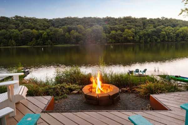 Camp Patowmack – Riverfront Cabin w/ Hot Tub!