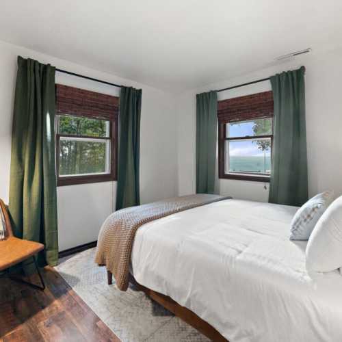 Bedroom #2: Queen bed, main floor