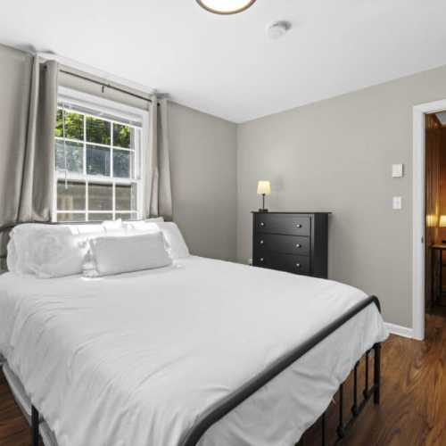 Bedroom #1: queen bed