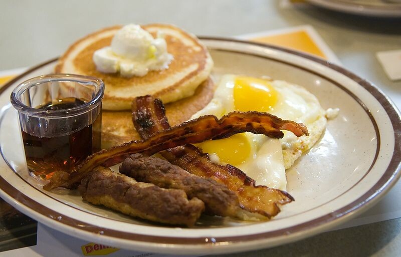 6 Tastiest Breakfast Spots in Harpers Ferry